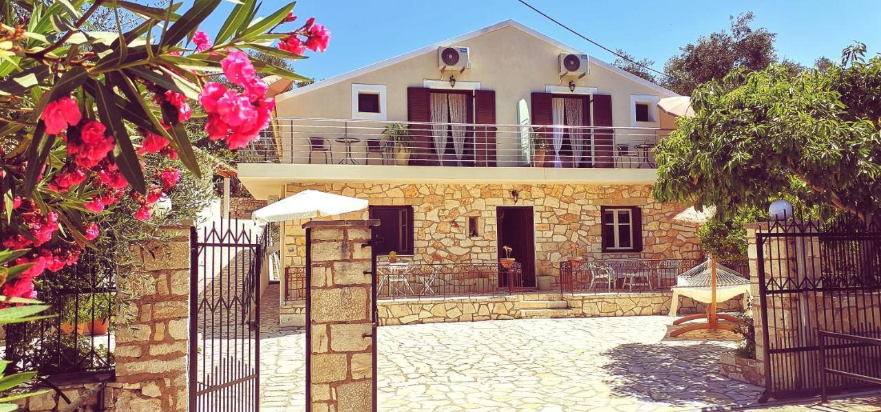 Alegria Apartments Гайос Екстериор снимка