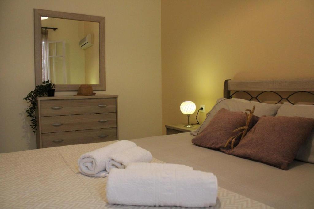 Alegria Apartments Гайос Екстериор снимка