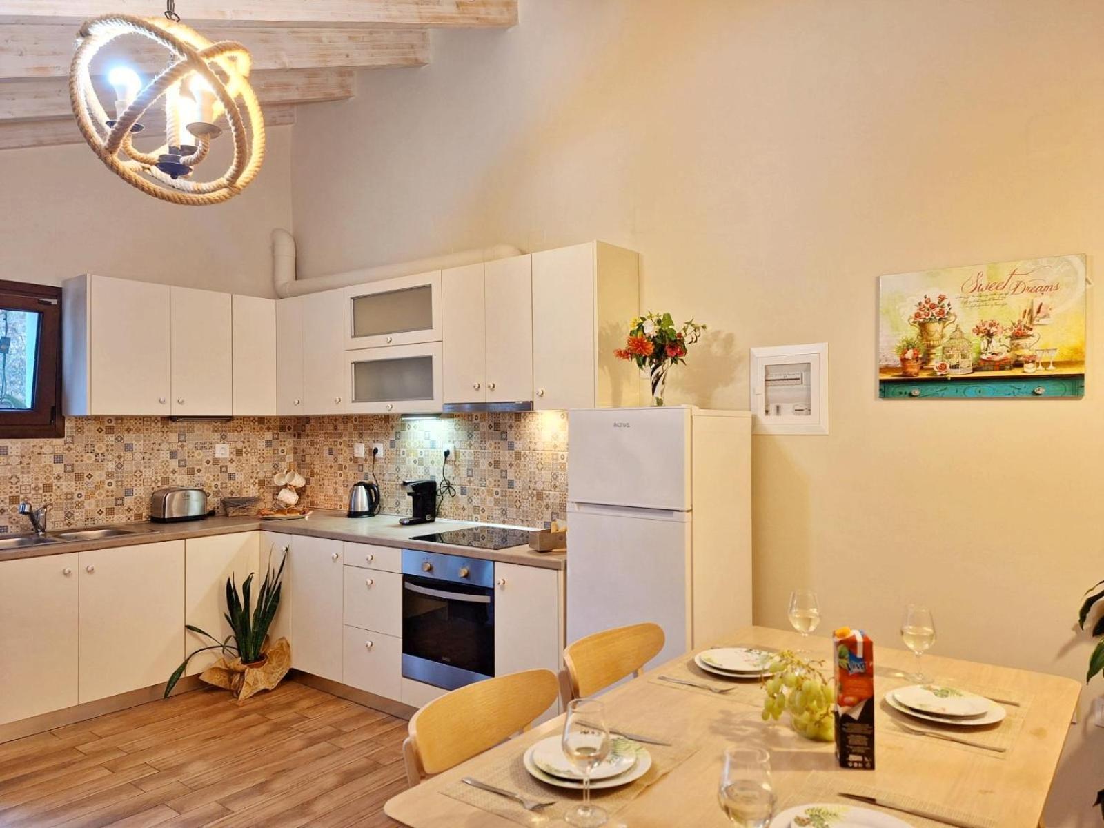 Alegria Apartments Гайос Екстериор снимка