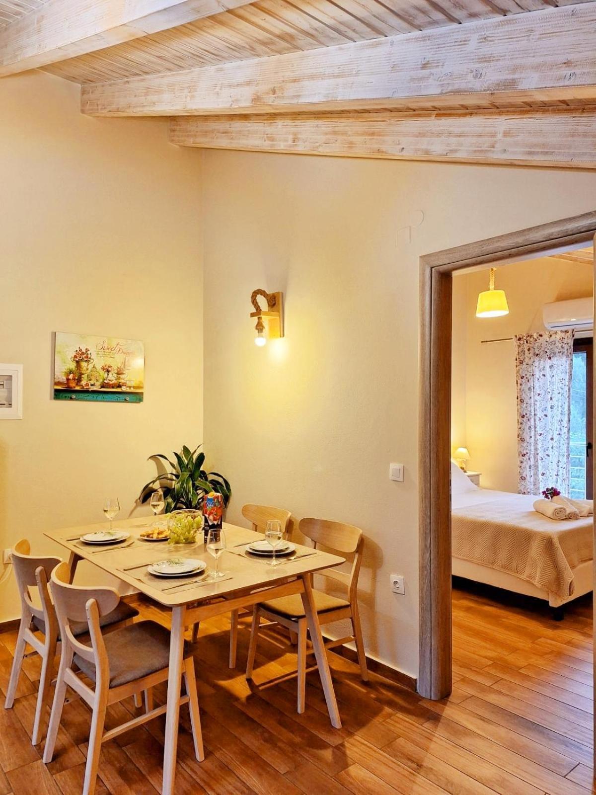 Alegria Apartments Гайос Екстериор снимка