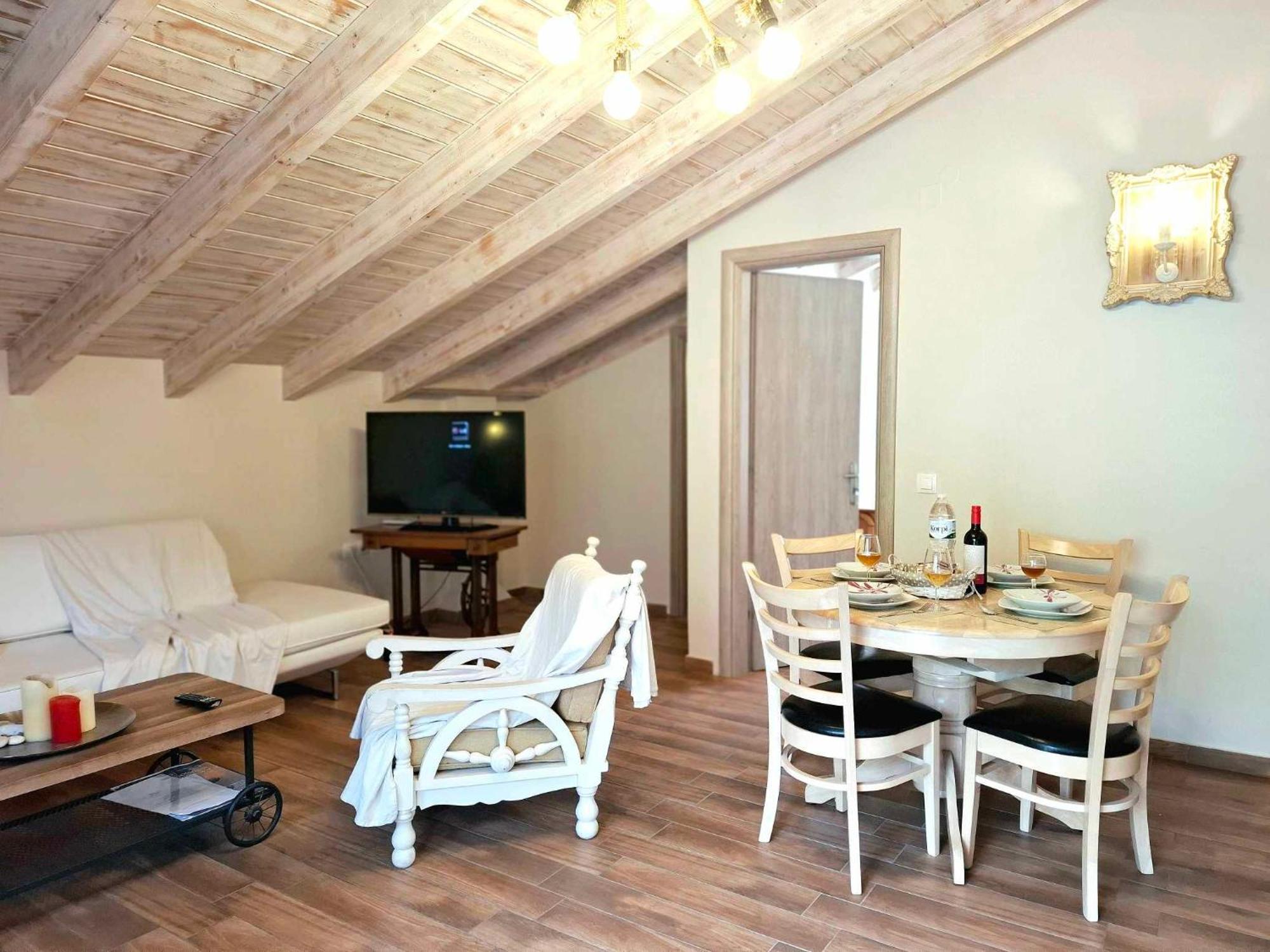 Alegria Apartments Гайос Стая снимка